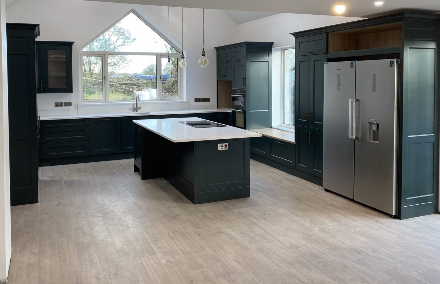 Russell Quirke Kitchens – Luxury Kitchens, Bedrooms & Interiors